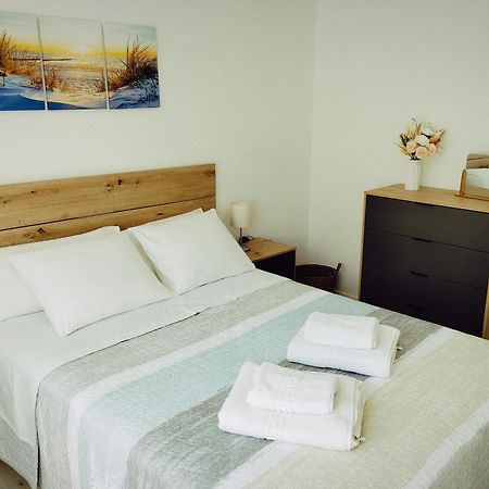 Apartamentos La Capilla Villanueva De Arosa Camera foto